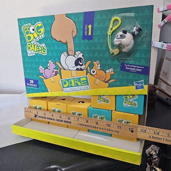 7 Little Big Bites Lot by FurReal Series 1 INCLUDES ORIGINAL DISPLAY & Toys - Picture 12 of 16